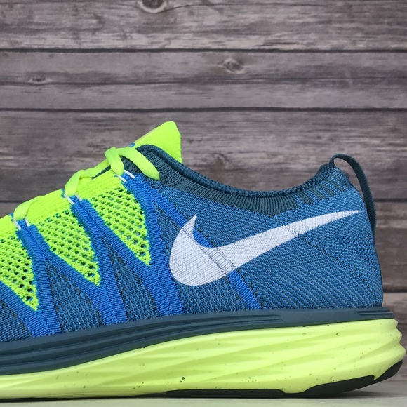 Nike Flyknit Lunar 2 Running Jogging Athletic Shoe - Picture 1 of 9